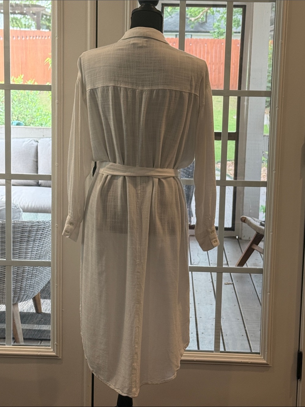 L Space Lightweight White Long-Sleeve Button Shirt Dress with Waist Tie - Picture 5 of 7